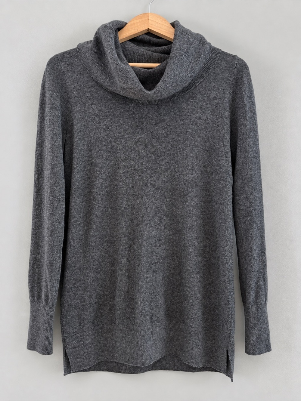 LOFT Women’s M Charcoal Gray Cowl Neck Cozy Knit Long Sleeve Sweate